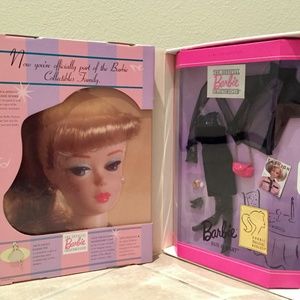 Barbie The Official Collector’s Club Welcome Pack with Pin!